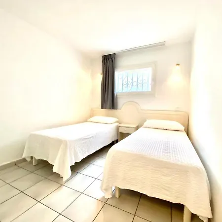 Apartment Apartamento Con 2 Dormitorios Y Vista A Oceano En Playa Del Aguila