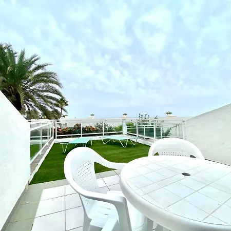 Apartamento Con 2 Dormitorios Y Vista A Oceano En Playa Del Aguila Playa del Inglés
